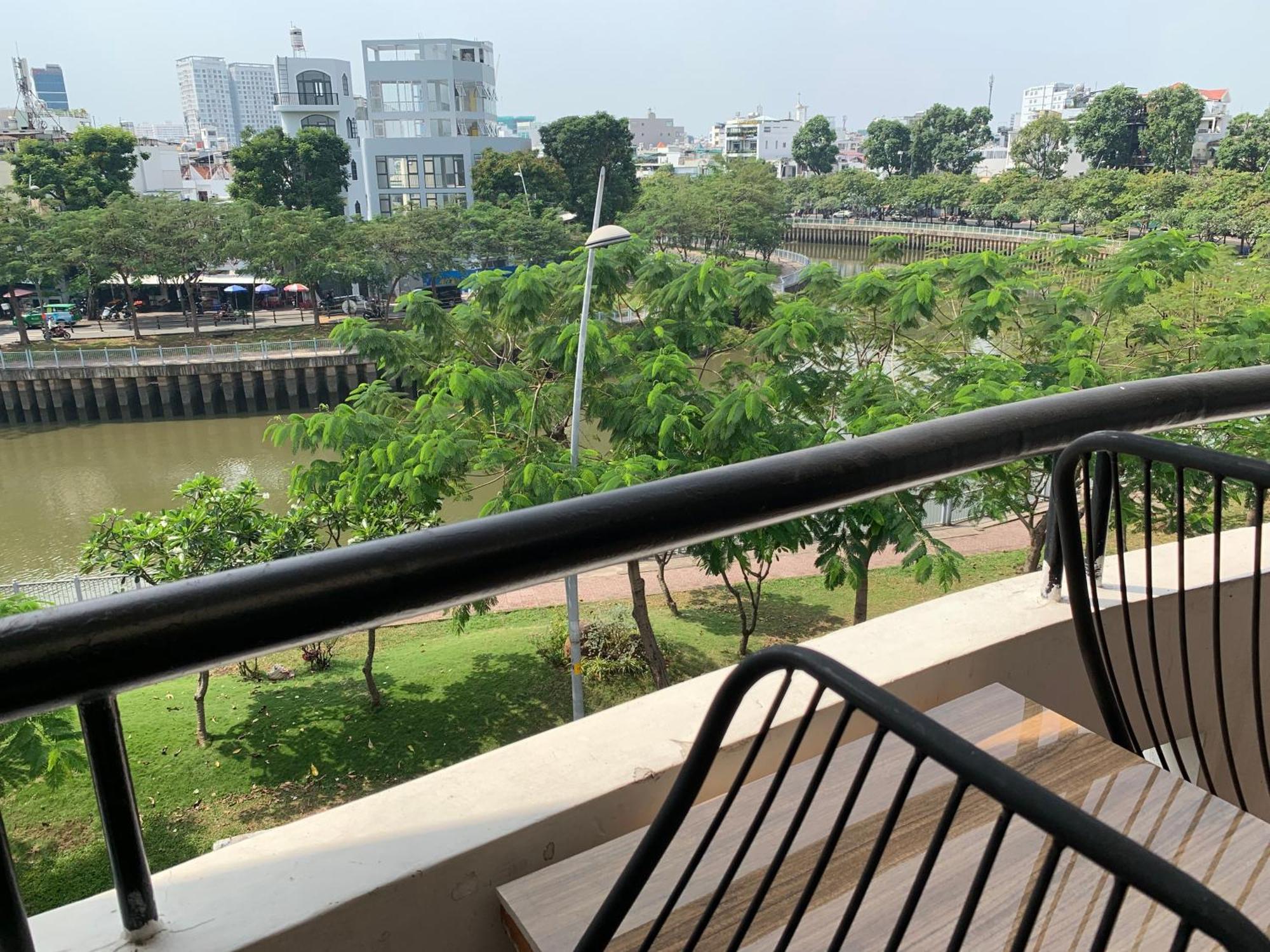 Apartment Riverhome Saigon